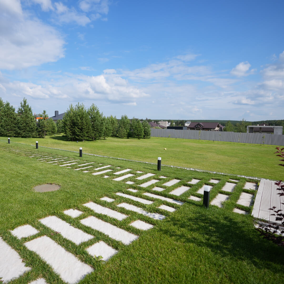 Шаговая плита STONE Светлая Галька 990х330х55мм в Петропавловске-Камчатском фото